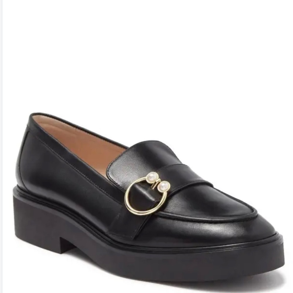 NEVER WORN STUART WEITZMAN LOAFER